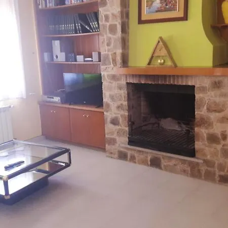 With 3 Bedrooms In With Wonderful Mountain View Private Pool Enclosed Garden 6 Km From The Beach Girona